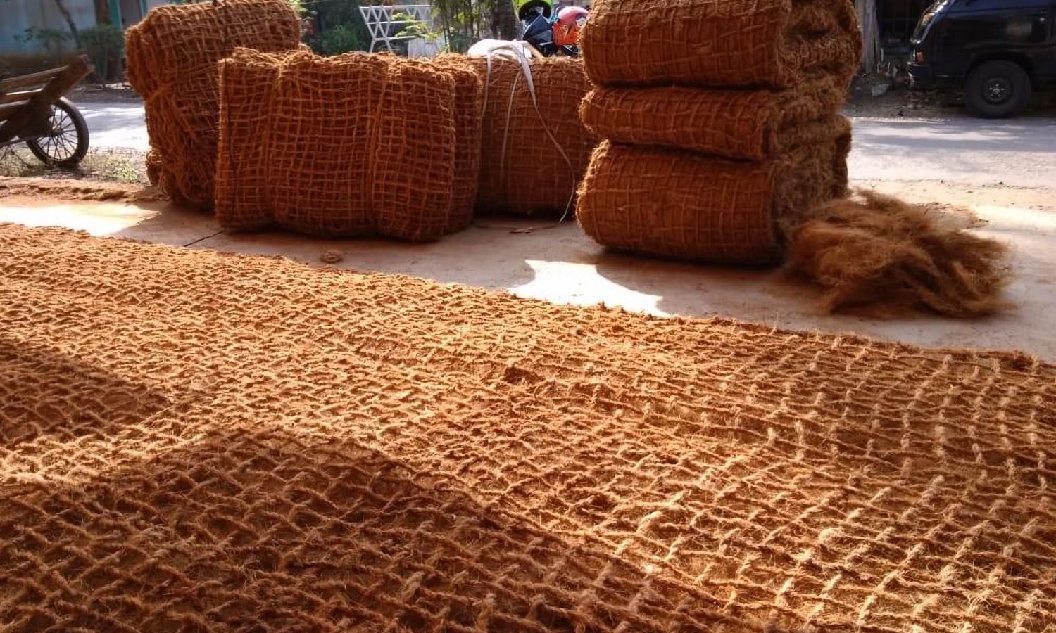 Jaring sabut kelapa produk sabut