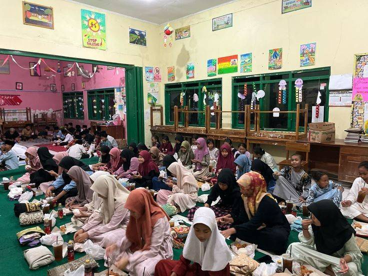 nilai islami dalam sekolah islam terpadu