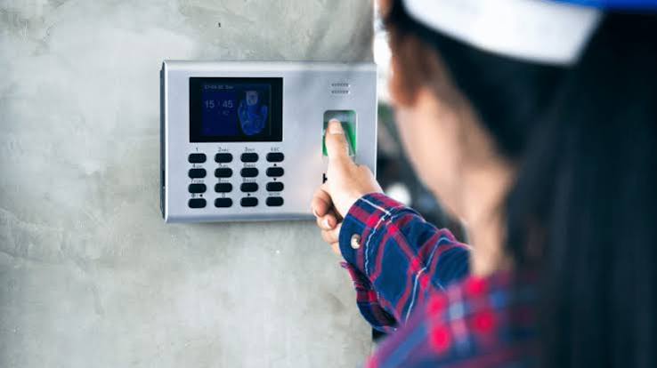absensi fingerprint online untuk kantor