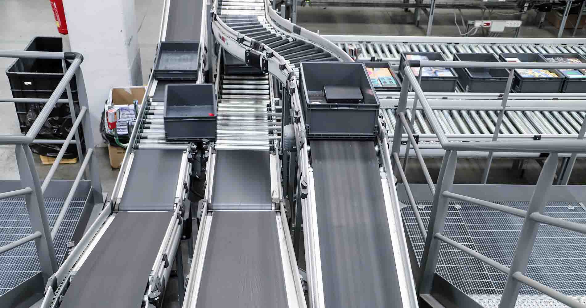 conveyor untuk proses produksi